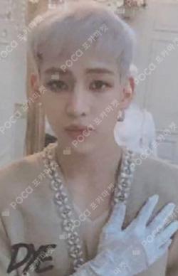 DYE BamBam photocard image