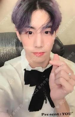 Present : YOU Mark photocard image