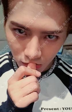 Present : YOU Jackson photocard image