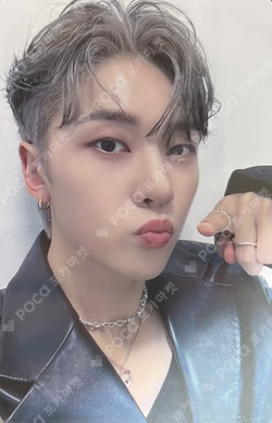 MELTING POINT PHOTOBOOK ver.+Digipack ver. KTOWN4U LUCKY DRAW