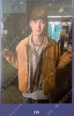 Present : YOU JAY B photocard image