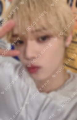 First Howling : NOW WEVERSE JAPAN