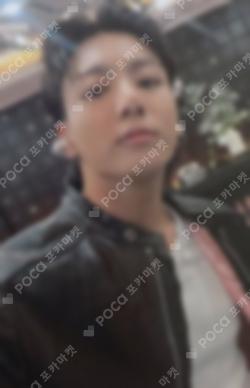 GOLDEN POWER STATION LUCKY DRAW JUNGKOOK photocard image