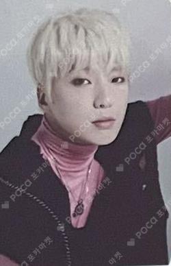 HOLIDAY KTOWN4U YOON photocard image