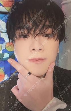 REFUGE The West Ver. MOONBIN photocard image