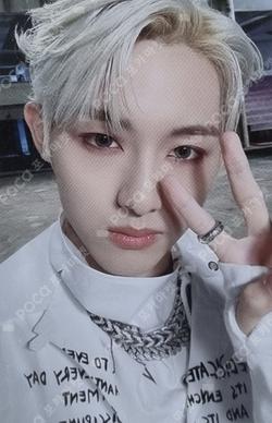 On My Youth WITHMUU WINWIN photocard image