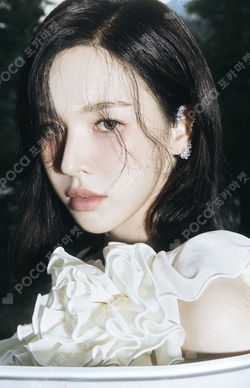 Pocamarket, Red Velvet WENDY Chill Kill YPBOOKS K-pop Photocard