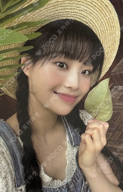 Pocamarket, LOONA Chuu KKOTI 1ST MEMBERSHIP KIT K-pop Photocard