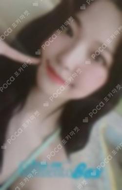 from our Memento Box INTERPARK BAEK JIHEON photocard image