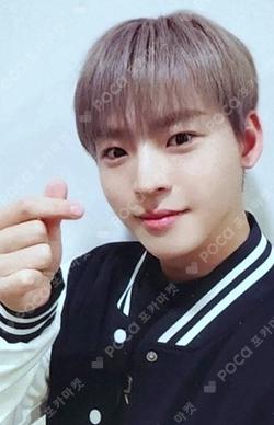 LOVE EFFECT MAKESTAR