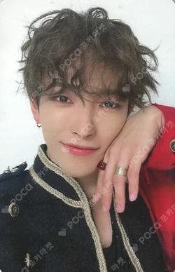 ATEEZ HONGJOONG 的小卡圖片