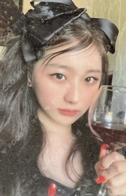 HUSH RUSH INFLUENCER Ver. LEECHAEYEON photocard image