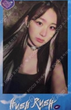 HUSH RUSH Polaroid set LEECHAEYEON photocard image