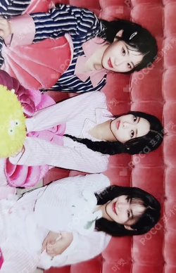 ITZY 2024 SEASON'S GREETINGS [Best Friends Forever] WITHMUU