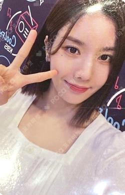 [W GROUND] ARCRYLIC KEYRING & PHOTO CARD SET