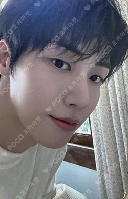 2024 SEASON’S GREETINGS TRADING PHOTO CARD