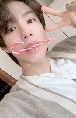 2023 PINK CHRISTMAS RANDOM PACK