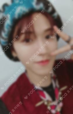 1st EP [WHY..] YIZHIYU