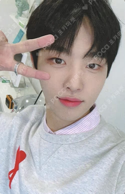 2022 SEASON'S GREETINGS woollim mall