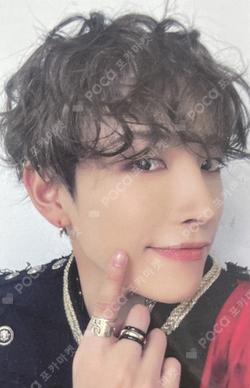 ATEEZ HONGJOONG photocard image