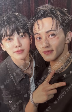 2024 SEASON'S GREETINGS RANDOM TRADING CARD