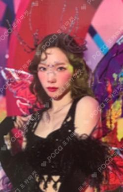 FOREVER 1 UNIVERSAL TAEYEON photocard image