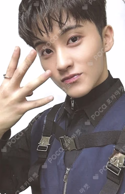 2024 SEASON'S GREETINGS RANDOM TRADING CARD