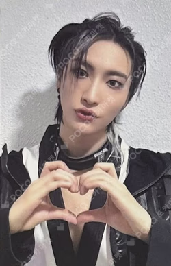 THE WORLD EP.FIN : WILL WITHMUU SEONGHWA photocard image