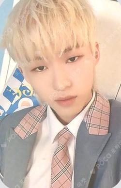 YOUNI-BIRTH META ALBUM A TYPE DEY photocard image