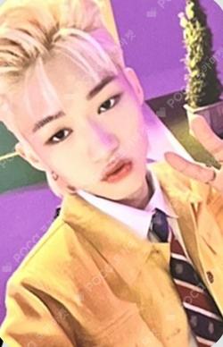YOUNI-BIRTH AURORA VER. DEY photocard image