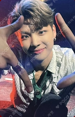 YOUNI-ON PHOTO BOOK ver. RED ON ver.