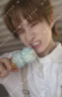 Sparkling Blue UNIVERSAL KYUNGMIN photocard image