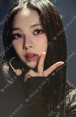 aespa: MY First page METAL BADGE KARINA photocard image