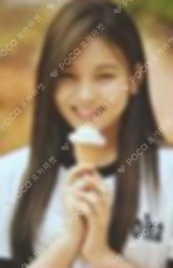 PARALLEL UMJI photocard image