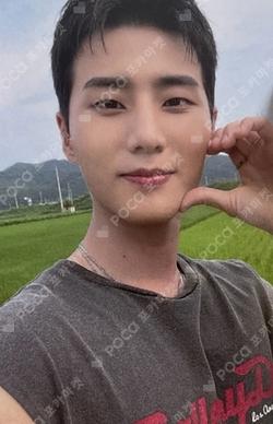 Letters with notes EVERLINE LUCKY DRAW