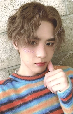 2024 SEASON'S GREETINGS RANDOM TRADING CARD