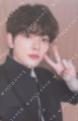 First Howling : WE YIZHIYU HARUA photocard image