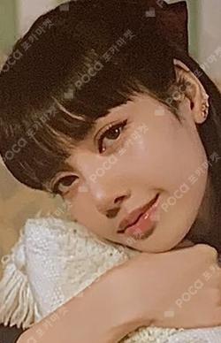 BLACKPINK THE GAME PHOTOCARD COLLECTION Christmas Edition LISA photocard image