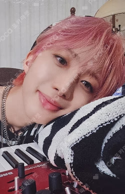 WHU IS ME : Complex APPLEMUSIC