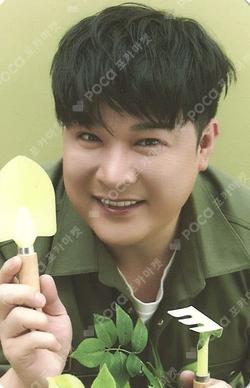 2024 SEASON'S GREETINGS RANDOM TRADING CARD