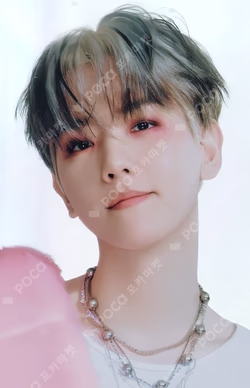 EXIST EXOcial Club - Cream Soda  SILVER NECKLACE + HOLOGRAM PHOTO CARD SET