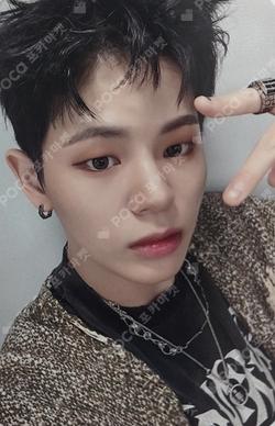 Un: SEEN JUMP UP MUNJUNGHYUN photocard image