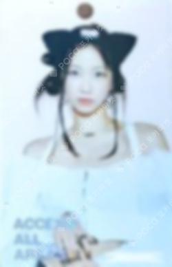 LE SSERAFIM 2024 S/S POP UP BACKSTAGE PASS SET KAZUHA photocard image