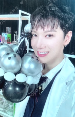 TEN Unboxing Event WEVERSE
