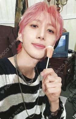 WHU IS ME : Complex MYMUSICTASTE