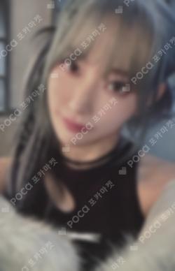LE SSERAFIM SAKURA photocard image