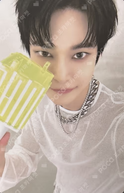 OFFICIAL FANLIGHT DOYOUNG photocard image
