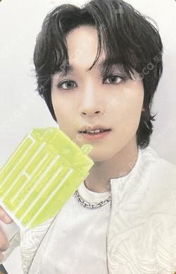 OFFICIAL FANLIGHT HAECHAN photocard image