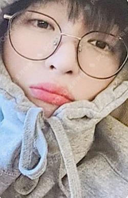 2022 YOON JISUNG SEASON'S GREETINGS