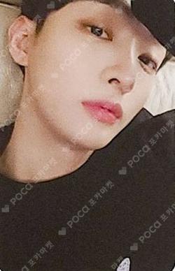 2022 YOON JISUNG SEASON'S GREETINGS